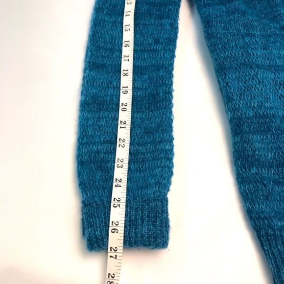 Soft Oversized Cardigan Sweater With Pockets - Picture 9 of 12